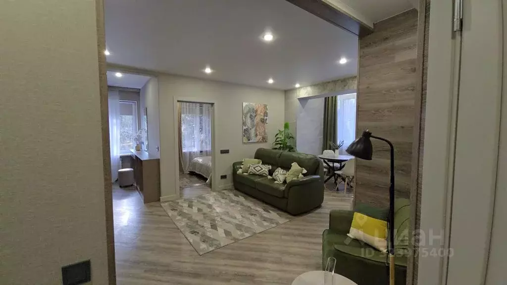 2-к кв. Краснодарский край, Сочи ул. Конституции СССР, 12 (44.0 м) - Фото 1