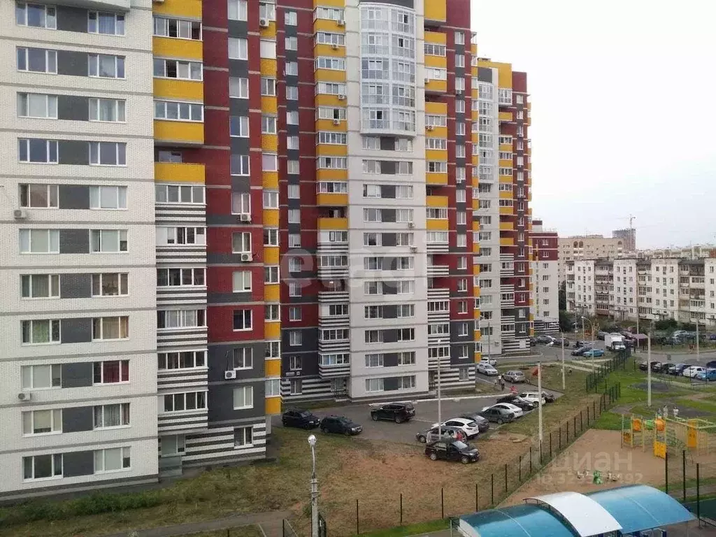 1-к кв. Удмуртия, Ижевск 8-я Подлесная ул., 44 (42.9 м) - Фото 1