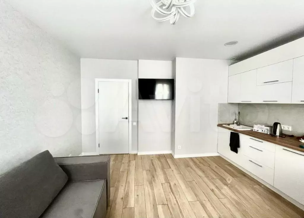 1-к. квартира, 46 м, 3/9 эт. - Фото 0