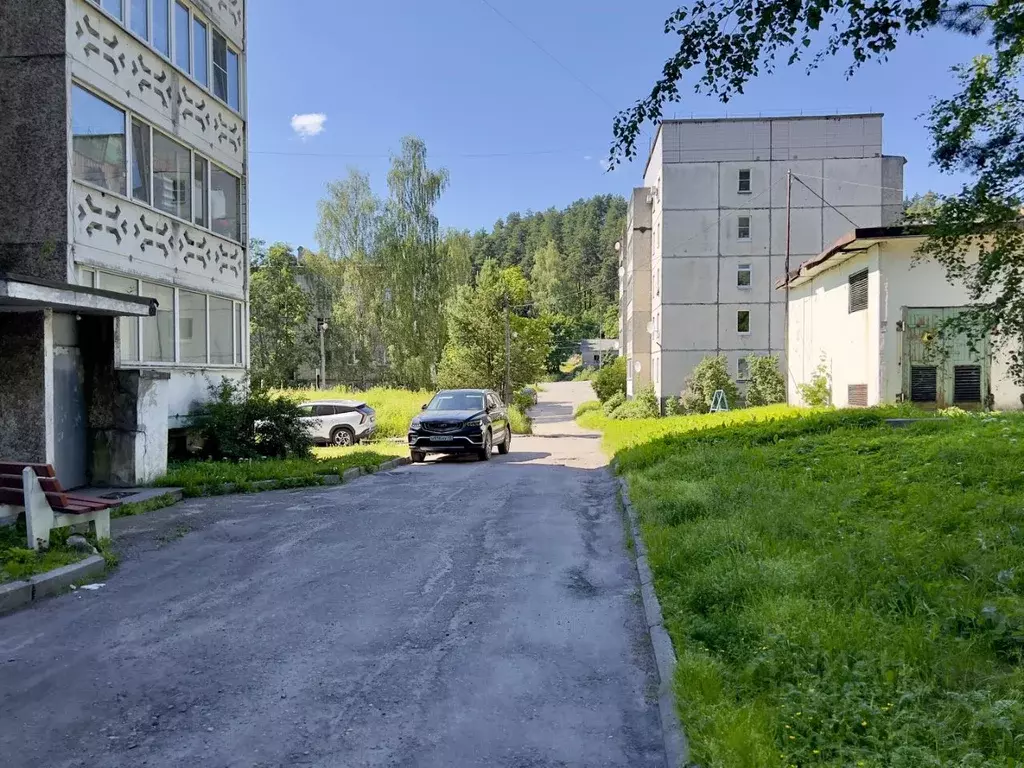 4-к кв. Карелия, Лахденпохья Советская ул., 10А (106.4 м) - Фото 1