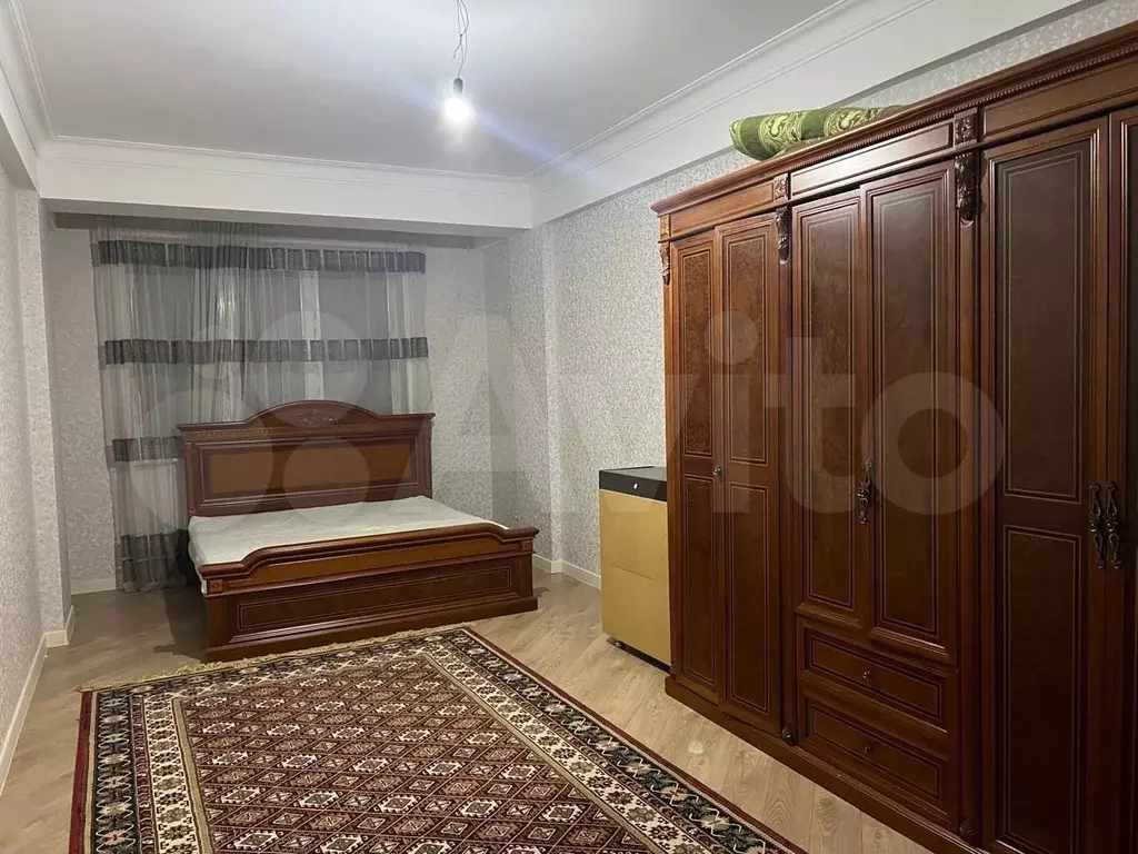 1-к. квартира, 55 м, 4/10 эт. - Фото 0
