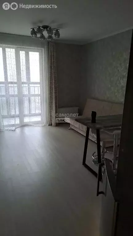 3-комнатная квартира: Уфа, улица Кирова, 130 (69 м) - Фото 0