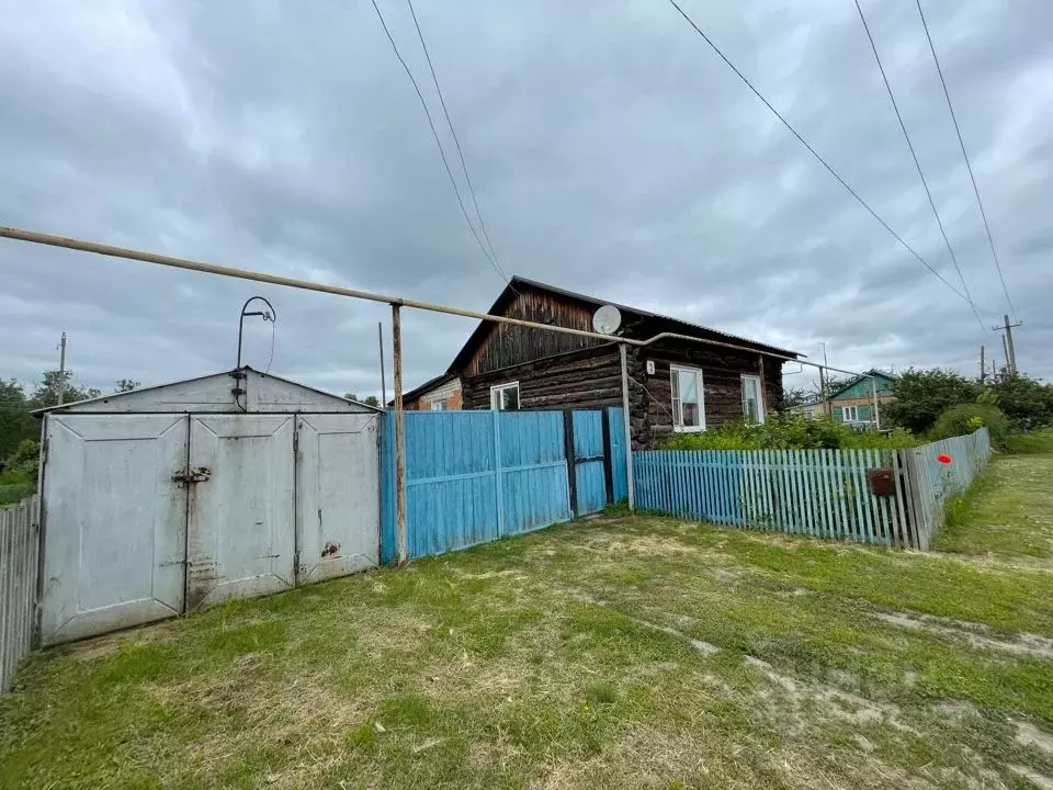 Дом в Челябинская область, Увельский район, с. Хомутинино Лесная ул., ... - Фото 0