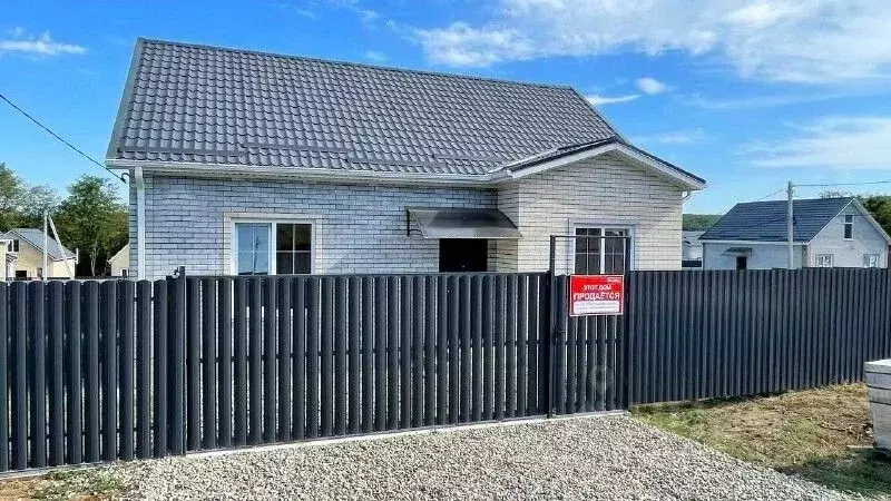 Дом в Краснодарский край, Северский район, Ильское городское ... - Фото 0