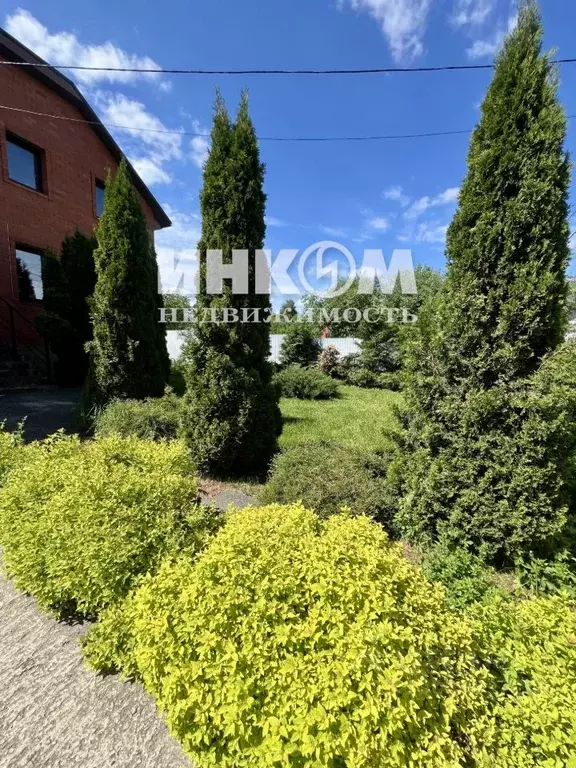Дом в Москва пос. Красное, ул. Первомайская, 10 (160 м) - Фото 1