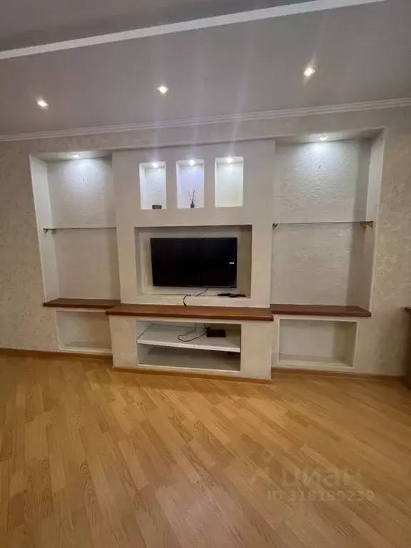 2-к кв. Татарстан, Альметьевск ул. Тимирязева, 17 (110.0 м) - Фото 0