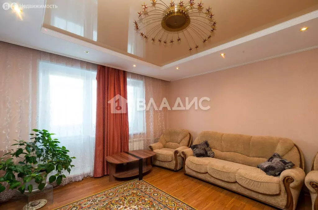 4-комнатная квартира: Тобольск, 10-й микрорайон, 22 (79.8 м) - Фото 2