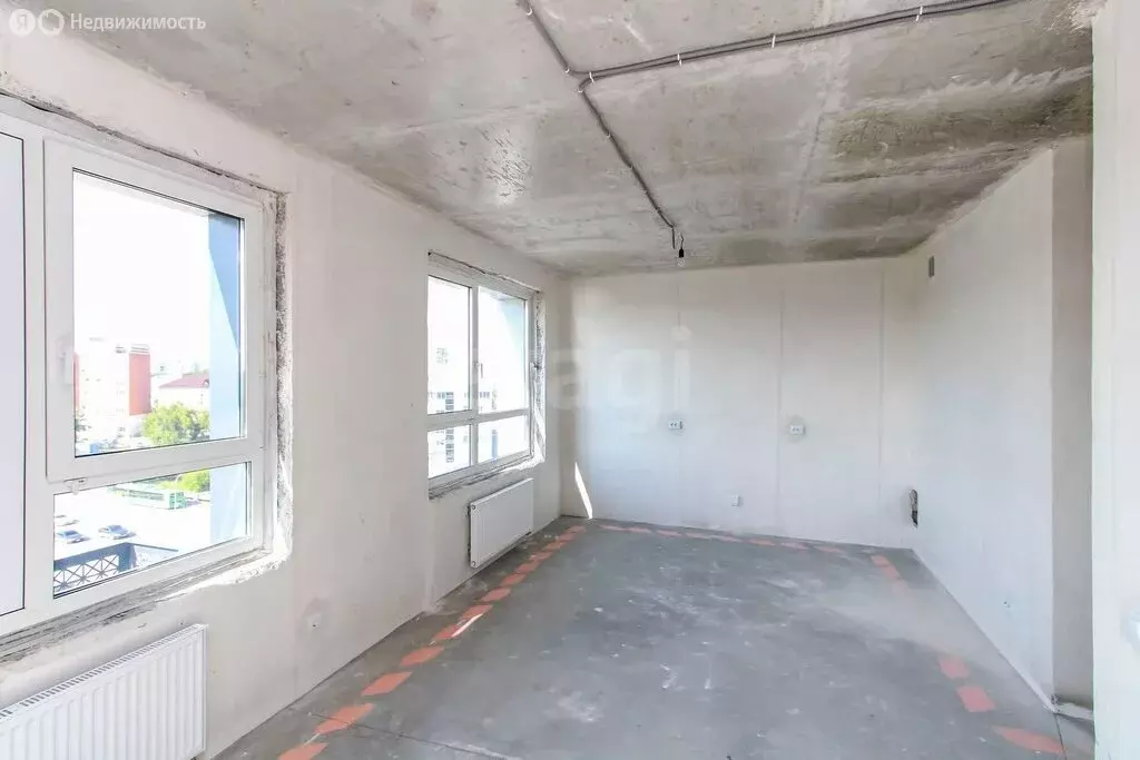 2-комнатная квартира: Тюмень, улица Ветеранов Труда, 36к1 (67.5 м) - Фото 2