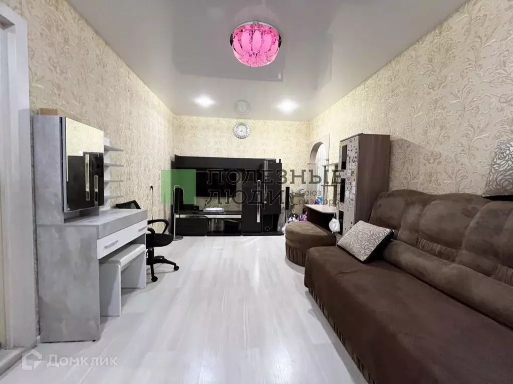 Продаётся 3-к квартира, 56.9 м - Фото 1