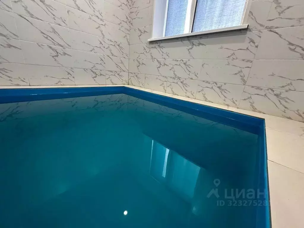 Дом в Татарстан, Казань ул. Клубная, 17 (210 м) - Фото 1