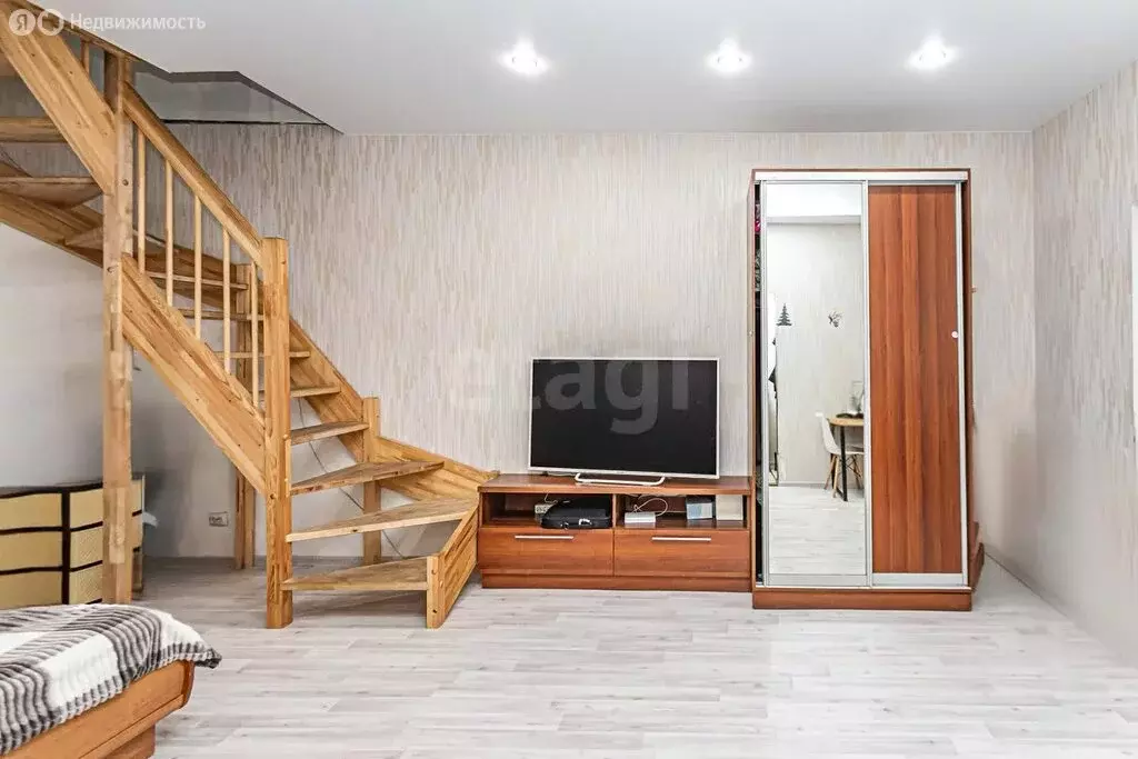 3-комнатная квартира: Бердск, Алмазная улица, 7 (116.2 м) - Фото 2