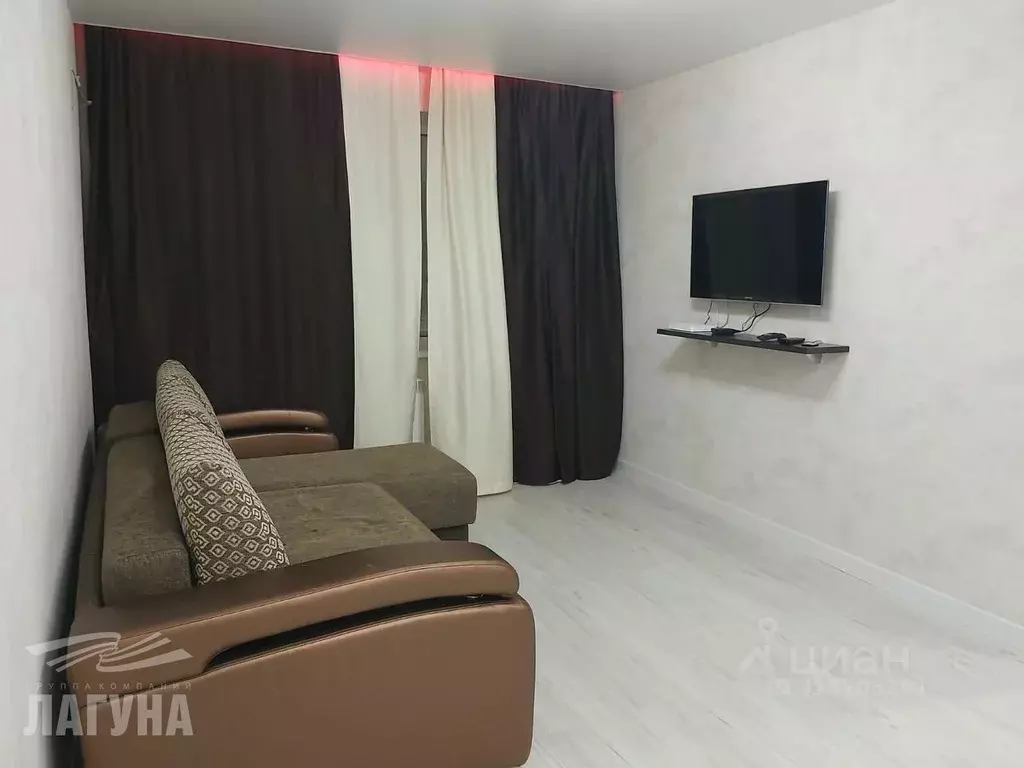 1-к кв. Томская область, Томск просп. Фрунзе, 92 (37.0 м) - Фото 0