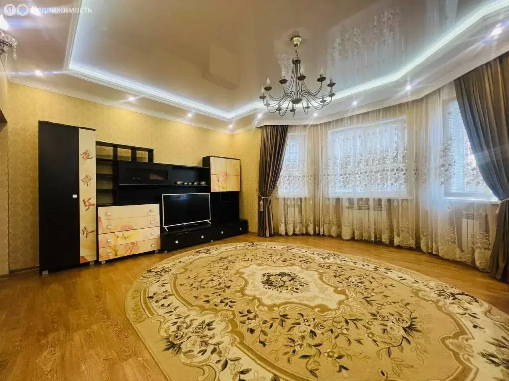 3-комнатная квартира: Кисловодск, Замковая улица, 41 (94.6 м) - Фото 1