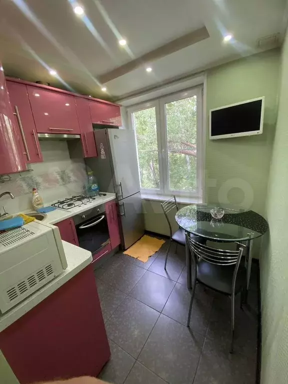 1-к. квартира, 31 м, 5/5 эт. - Фото 0