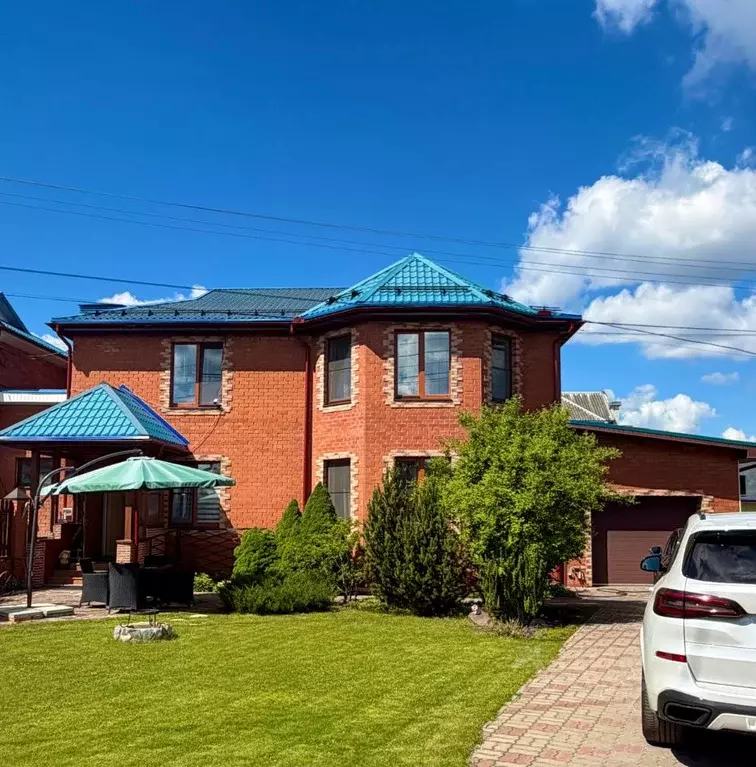 Дом в Тверская область, Тверь Мамулинская ул., 3А (290 м) - Фото 1