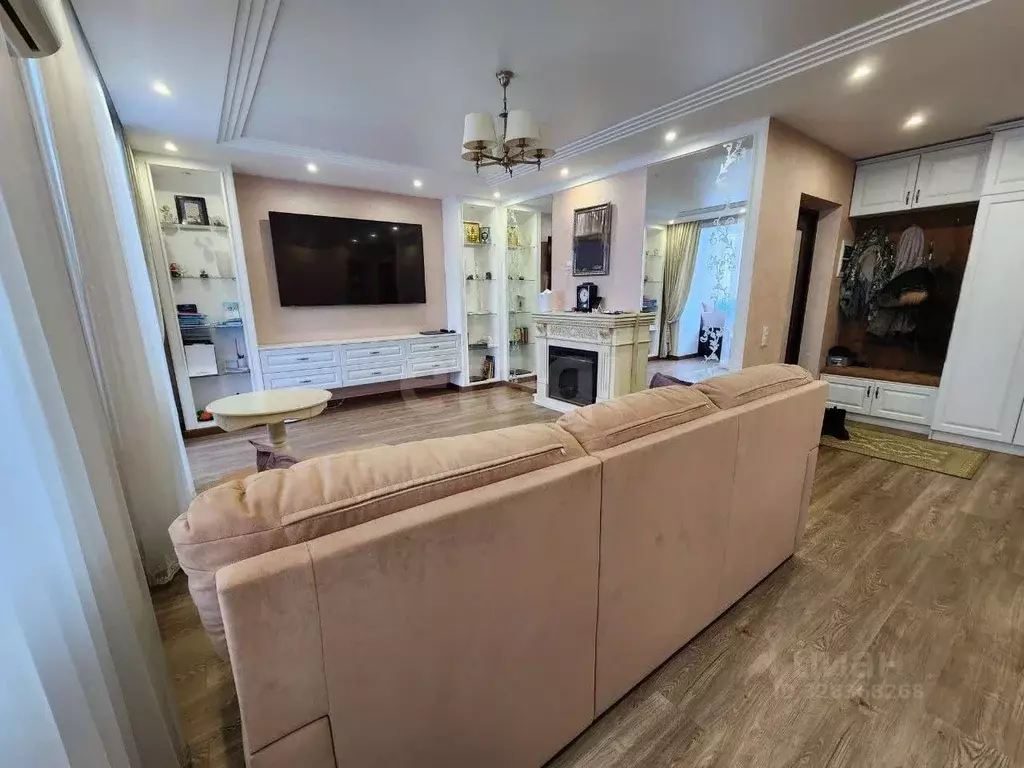 2-к кв. Пензенская область, Пенза Одесская ул., 2В (68.4 м) - Фото 1