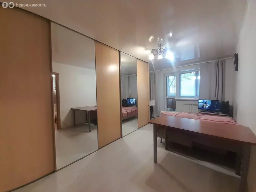 3-комнатная квартира: Екатеринбург, Селькоровская улица, 6 (61.7 м) - Фото 2