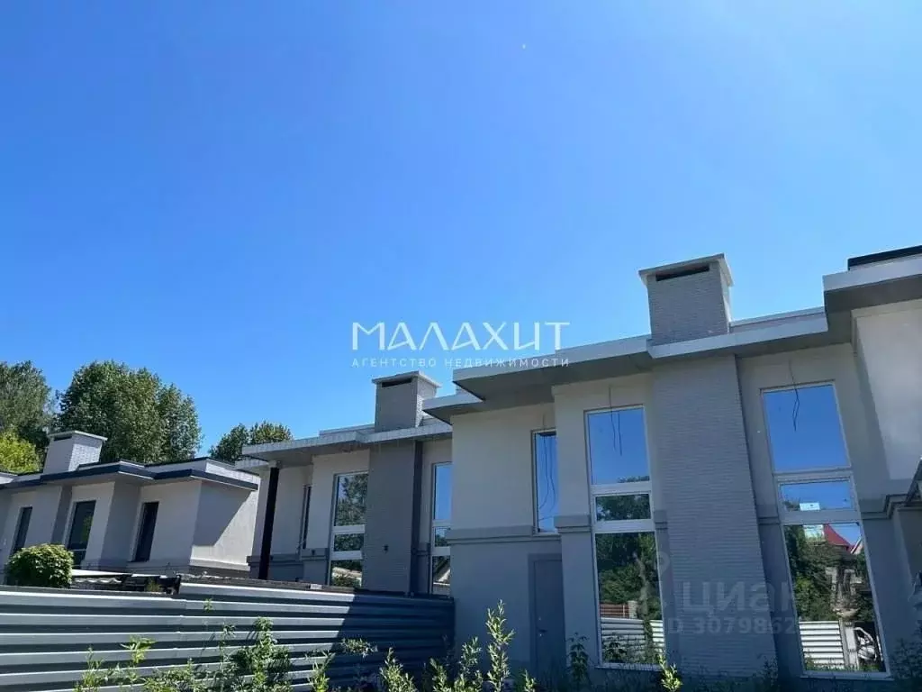 Таунхаус в Самарская область, Самара просека 6-я (159 м) - Фото 1