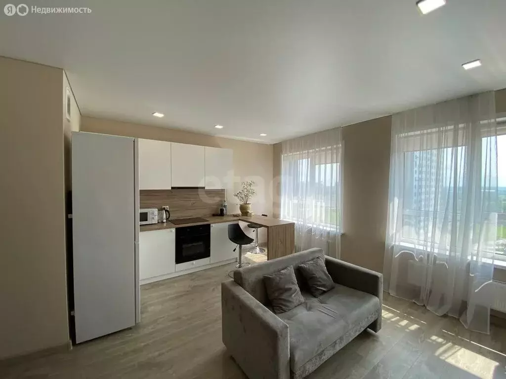 Квартира-студия: Казань, улица Братьев Батталовых, 20Ак2 (32 м) - Фото 1