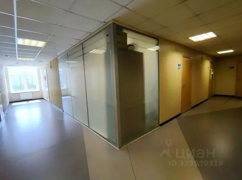 Офис в Санкт-Петербург ул. Ворошилова, 2Г6 (308 м) - Фото 1