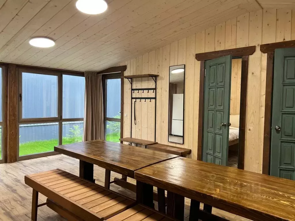 Дом в Свердловская область, Екатеринбург ул. Чемпионов, 13А/123 (60 м) - Фото 1