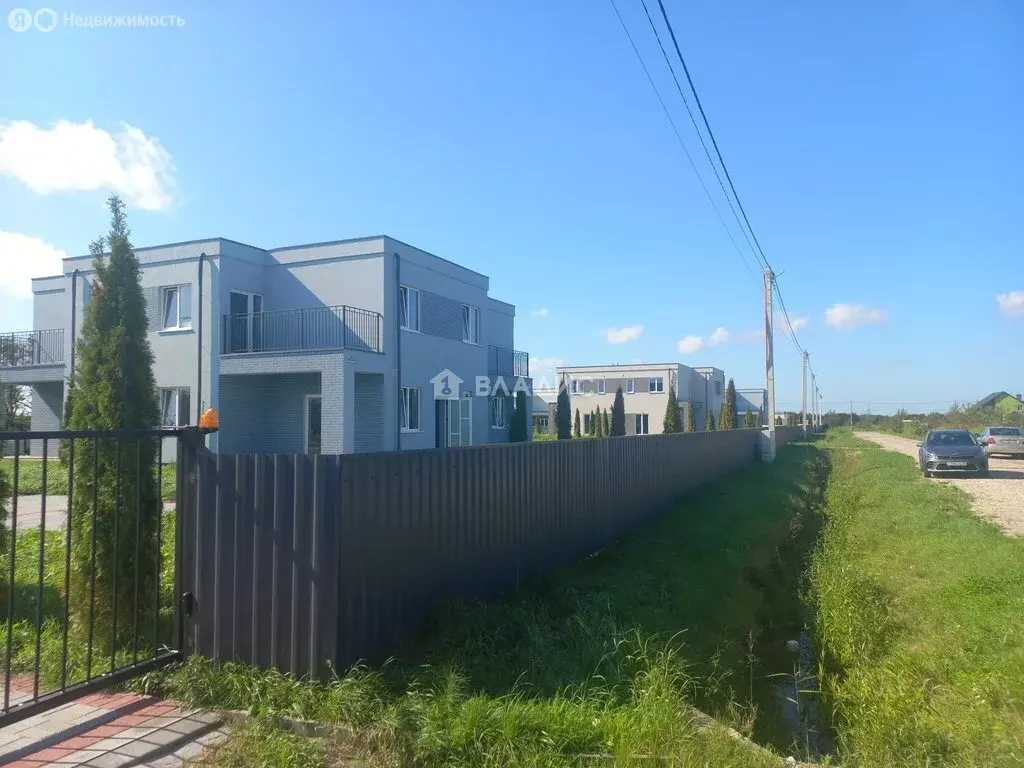 Дом в Калининградская область, Гурьевский муниципальный округ, посёлок ... - Фото 1
