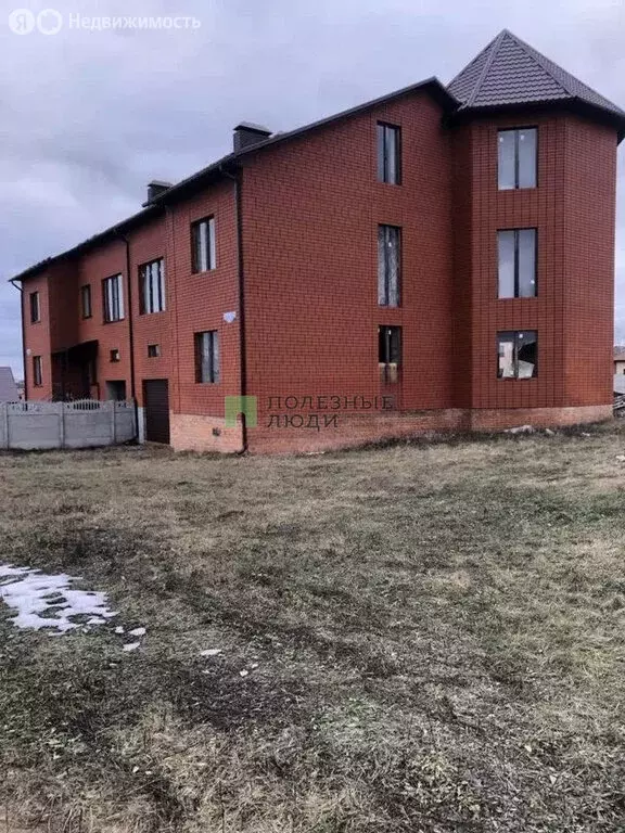 Дом в посёлок Майский, улица А. Невского, 28 (213.2 м) - Фото 1