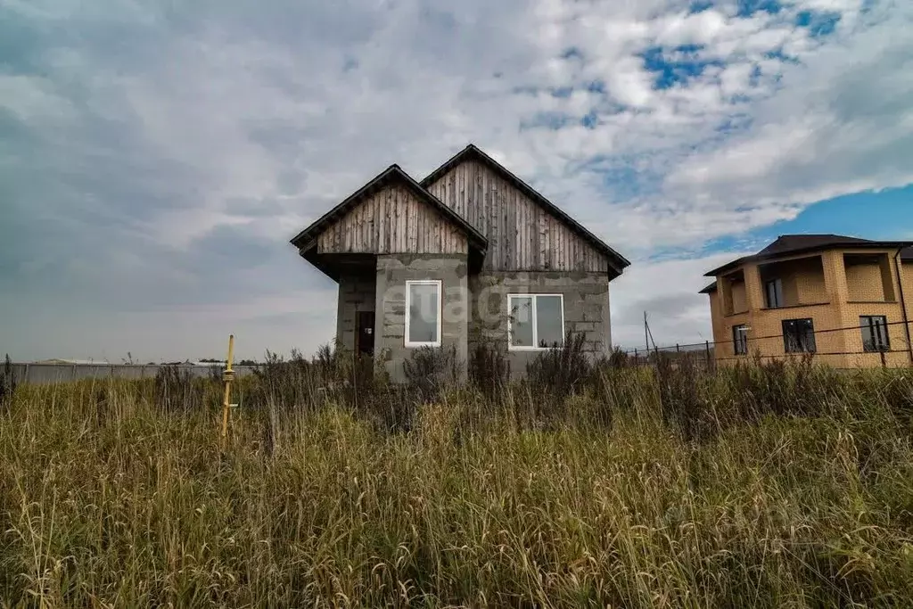 Дом в Сахалинская область, Южно-Сахалинск городской округ, с. ... - Фото 1