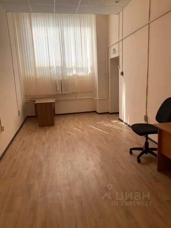 Офис в Калужская область, Калуга ул. Луначарского, 57с2 (20 м) - Фото 1