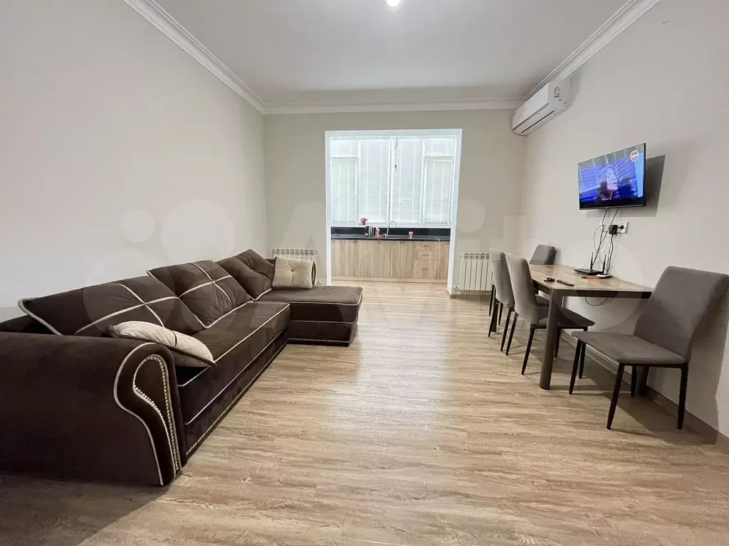 1-к. квартира, 50 м, 3/10 эт. - Фото 1