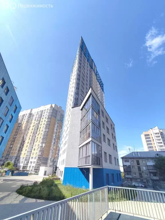 2-комнатная квартира: Екатеринбург, Широкий переулок, 6 (54.9 м) - Фото 0