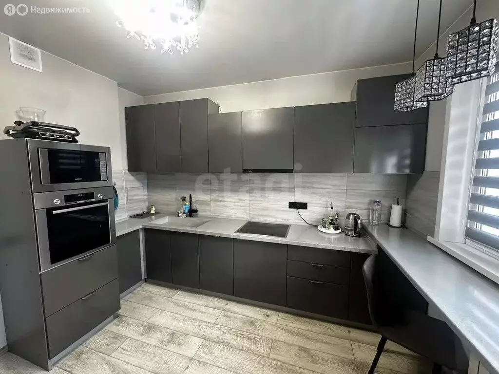 2-комнатная квартира: Иркутск, Красноярская улица, 57 (56.1 м) - Фото 2