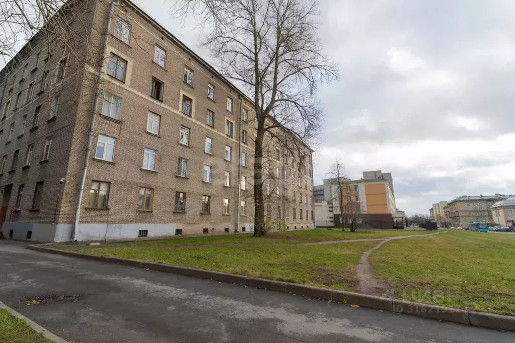 Комната Санкт-Петербург Лабораторная ул., 9 (19.2 м) - Фото 1