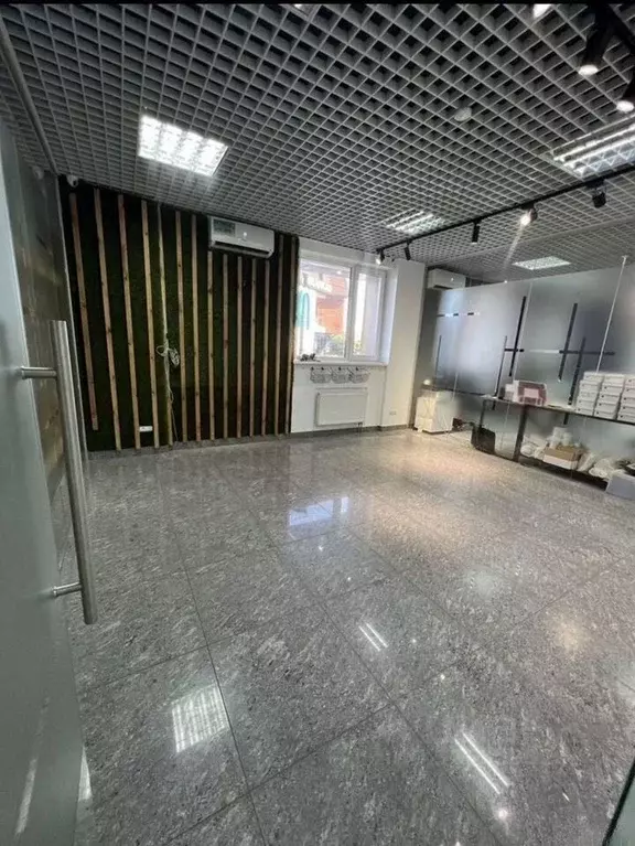 Офис в Краснодарский край, Краснодар ул. Имени М.Е. Соколова, 86к1 (25 ... - Фото 1