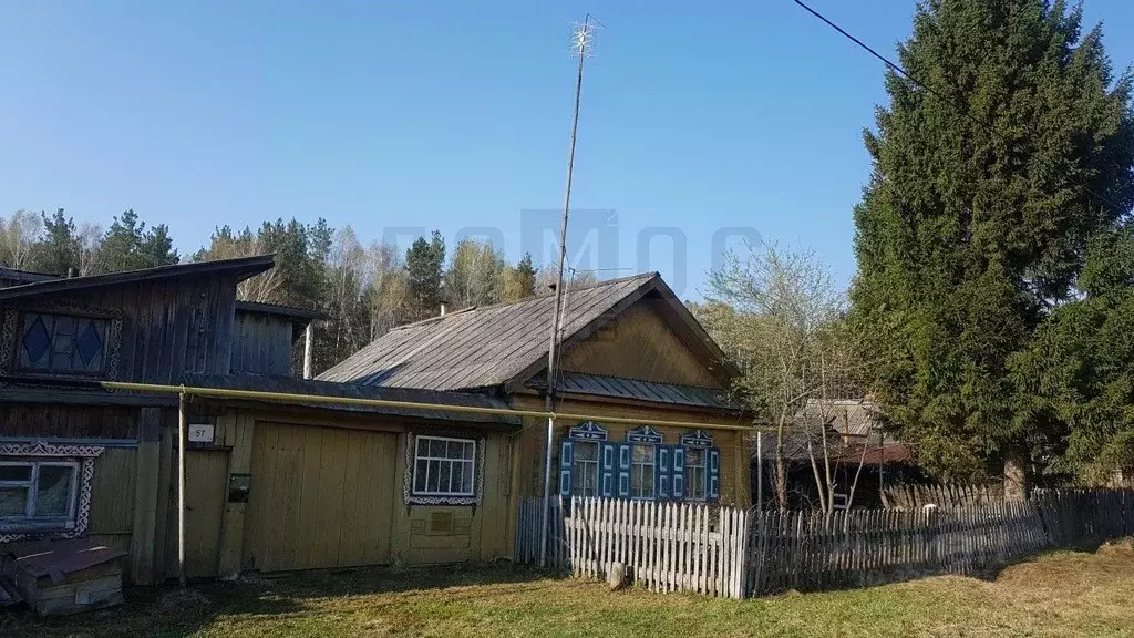 Дом в Свердловская область, Полевской муниципальный округ, пос. ... - Фото 1