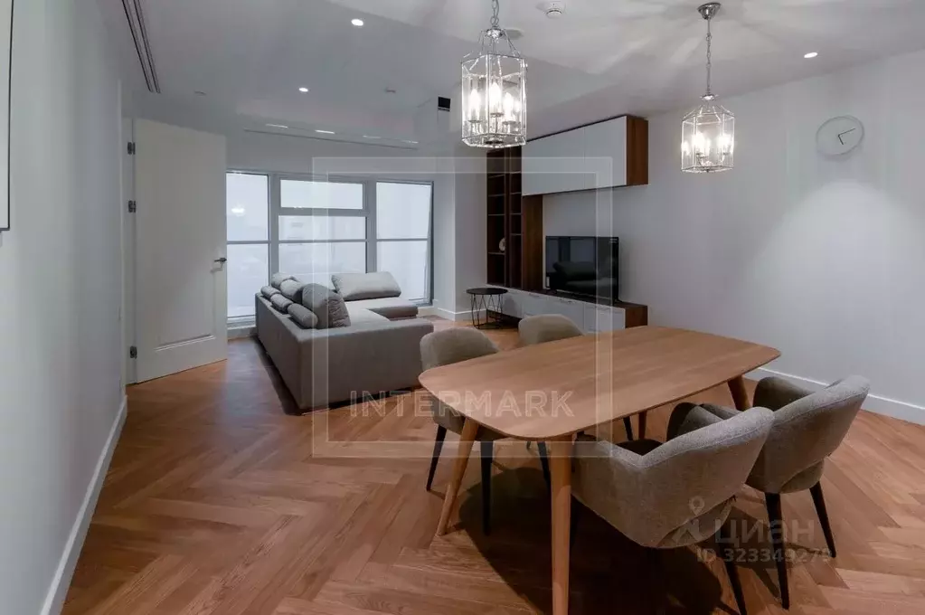 2-к кв. Москва 1-й Красногвардейский проезд, 15 (88.0 м) - Фото 1