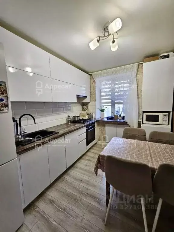 3-к кв. Волгоградская область, Волгоград ул. Гвоздкова, 16 (64.3 м) - Фото 1