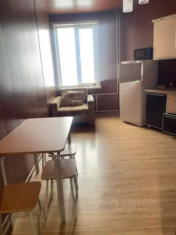 2-к кв. Алтайский край, Барнаул Путиловская ул., 20 (70.0 м) - Фото 2