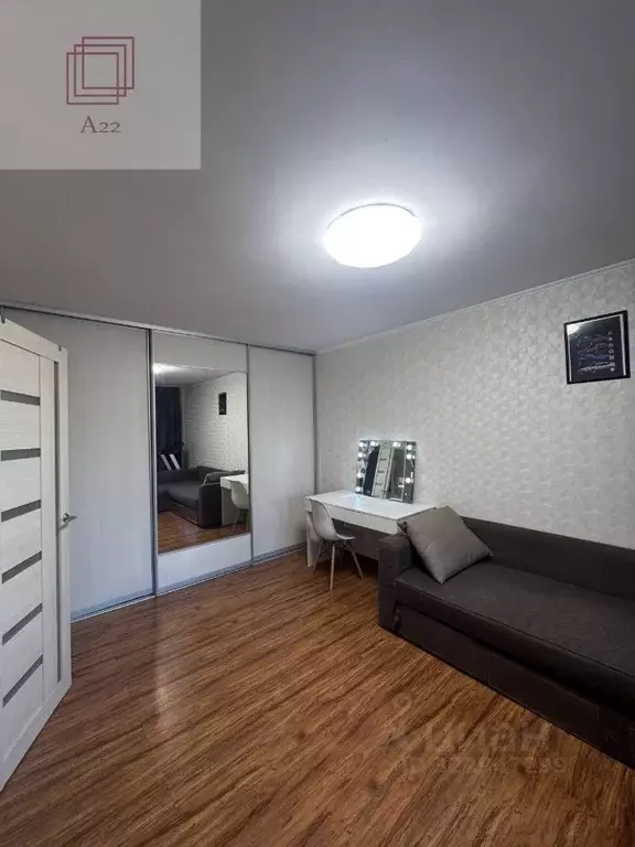 2-к кв. Алтайский край, Барнаул Взлетная ул., 14 (44.0 м) - Фото 1