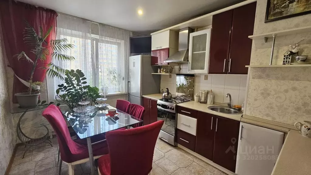 3-к кв. Брянская область, Брянск Московский просп., 89 (65.0 м) - Фото 1