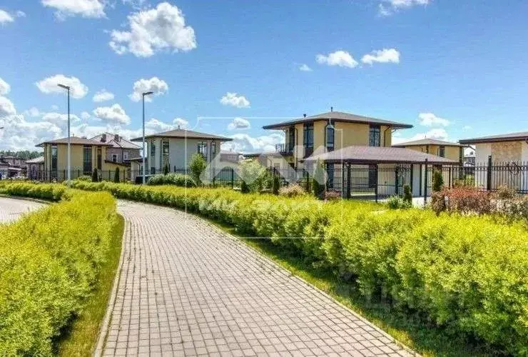 Участок в Ленинградская область, Всеволожск бул. Румболовский (30.0 ... - Фото 0