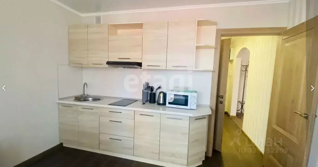 2-к кв. Тюменская область, Тюмень Кремлевская ул., 85 (62.5 м) - Фото 1
