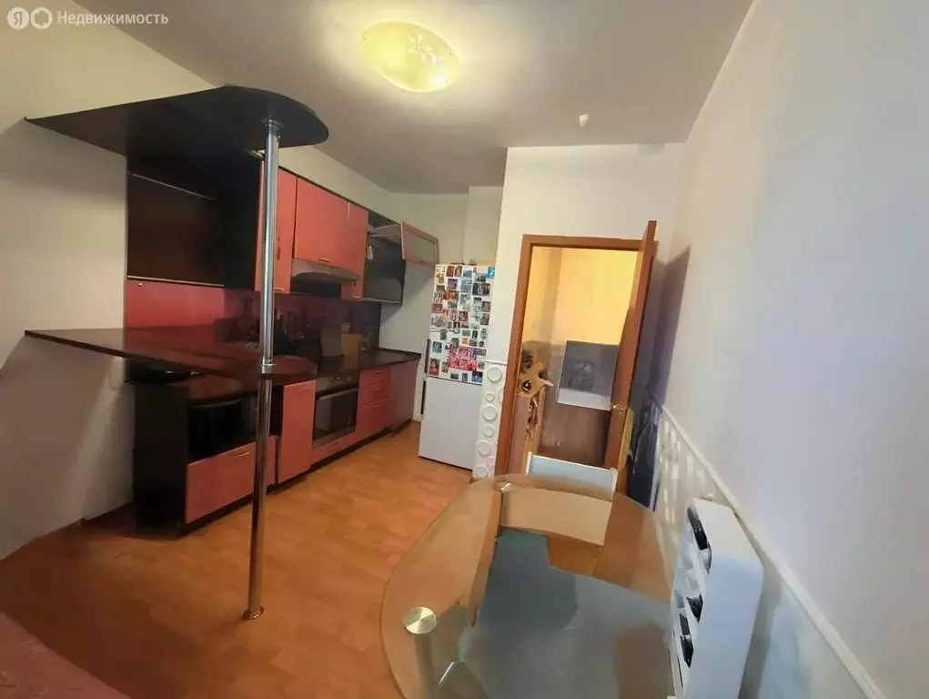 2-комнатная квартира: Екатеринбург, улица Софьи Перовской, 113А (57.4 ... - Фото 2