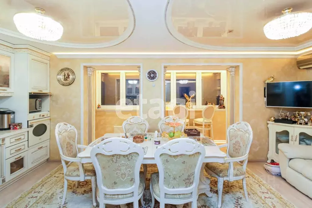 3-к кв. Тюменская область, Тюмень ул. Елизарова, 6 (97.6 м) - Фото 1