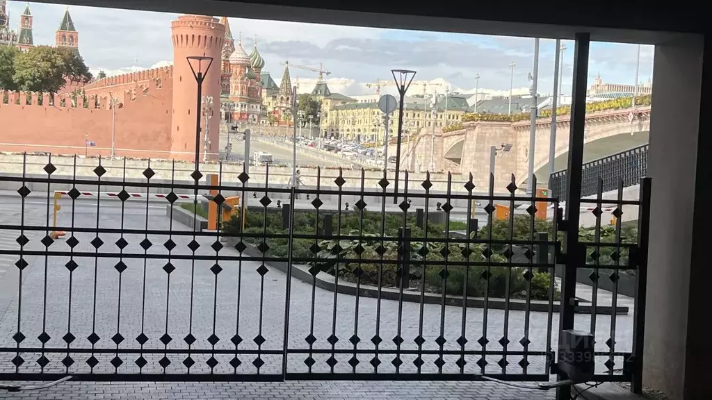 Гараж в Москва Софийская наб., 36 (19 м) - Фото 1