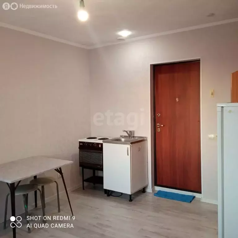 Квартира-студия: Тюмень, Холодильная улица, 40 (13 м) - Фото 1