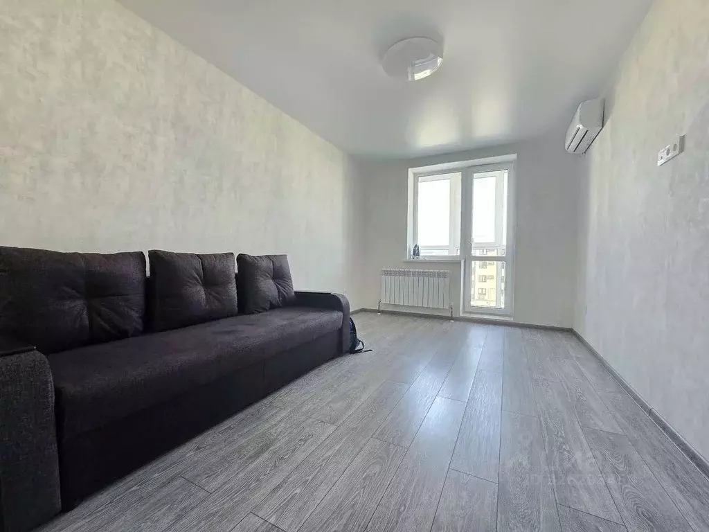 1-к кв. Волгоградская область, Волгоград ул. Иссы Плиева, 8 (34.8 м) - Фото 1