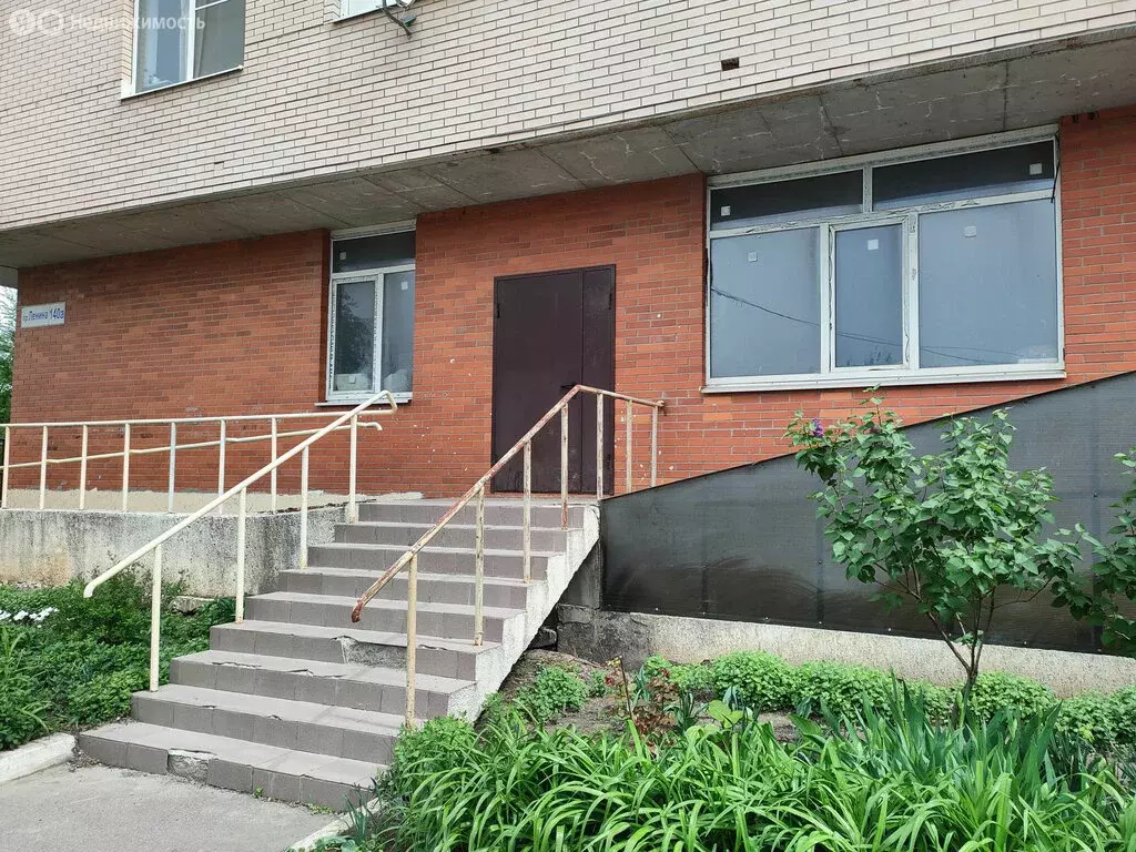 Торговая площадь (270.1 м) - Фото 1