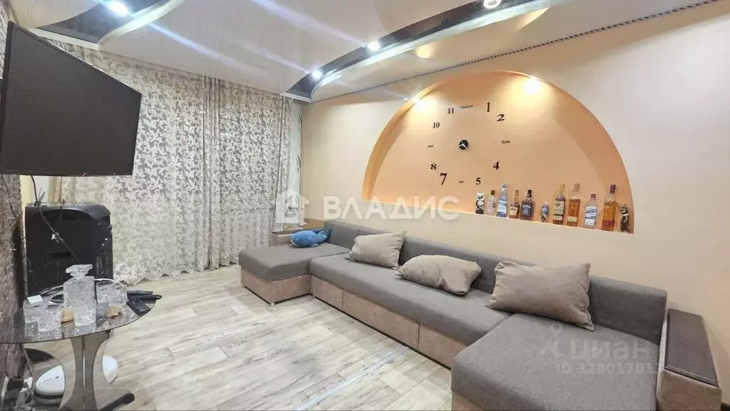 2-к кв. Белгородская область, Белгород ул. Есенина, 12 (50.3 м) - Фото 1