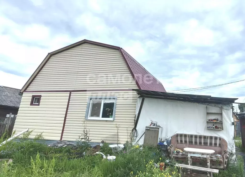 Дом в Хабаровский край, Комсомольск-на-Амуре пос. Менделеева, ул. ... - Фото 1